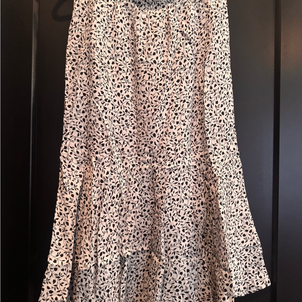 Shapely Ruffle Leaf Pattern Midi Skirt